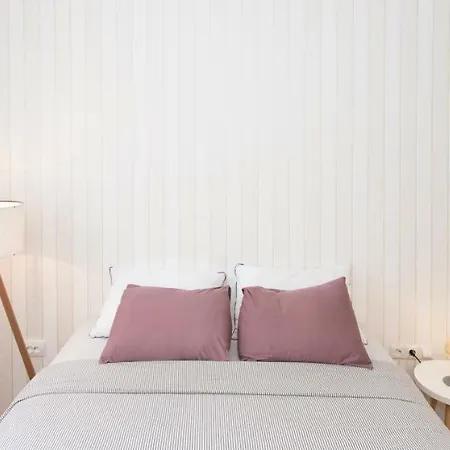 City Beach Apartment * سبليت